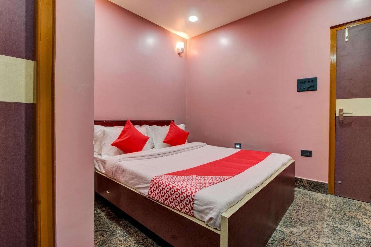 Oyo 16871 Anant Home Stay Shillong Ngoại thất bức ảnh