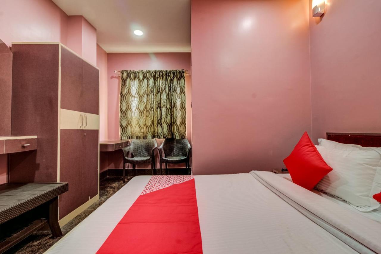 Oyo 16871 Anant Home Stay Shillong Ngoại thất bức ảnh